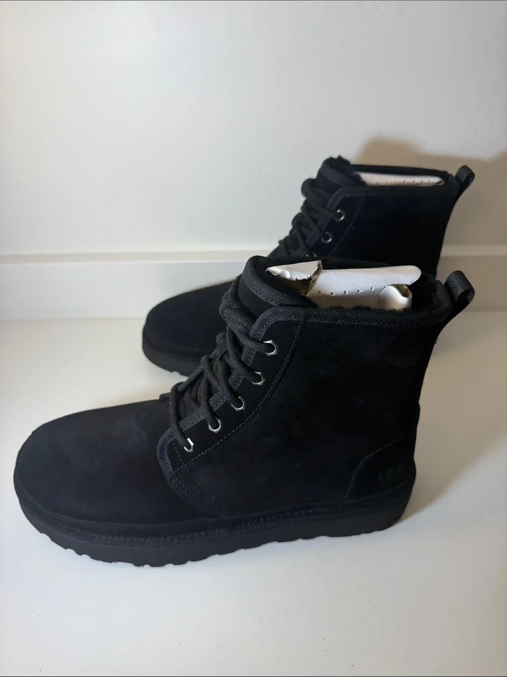 UGG suede chukka